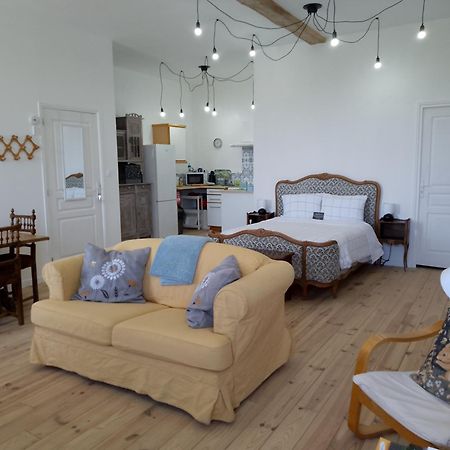 Pyrenees Vue Gite - Vues Fantastique, Parking Gratuit Sur Place & Piscine Saint Gaudens Exterior foto