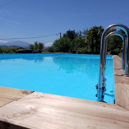 Pyrenees Vue Gite - Vues Fantastique, Parking Gratuit Sur Place & Piscine Saint Gaudens Exterior foto